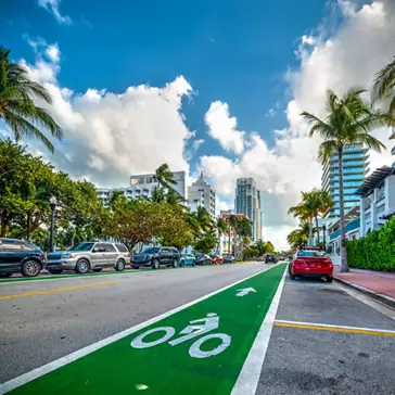 Green bike lane in Miami Beach